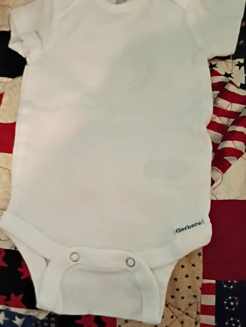 Gerber White Baby Bodysuit & Guitar Print Bib Set